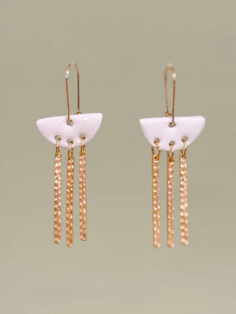 bijoux faits main, boucles d'oreilles céramiques, porcelaine, plaqués or, Studio Alchimies