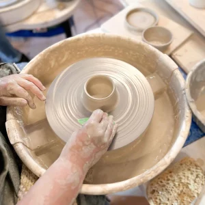 Les Bases de la Poterie au Tour - Cours Hebdo 2h sur 6 Semaines